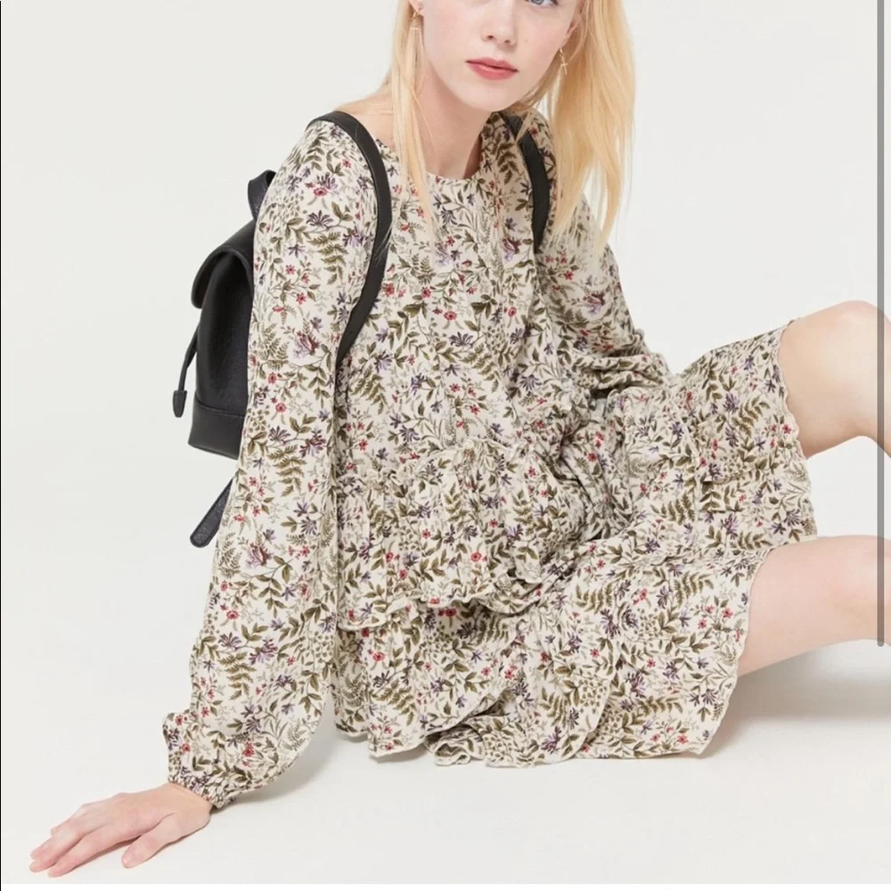 urban outfitters green floral mini dress Cut Out Puff Sleeve Floral Dress – The Obsessions Boutique